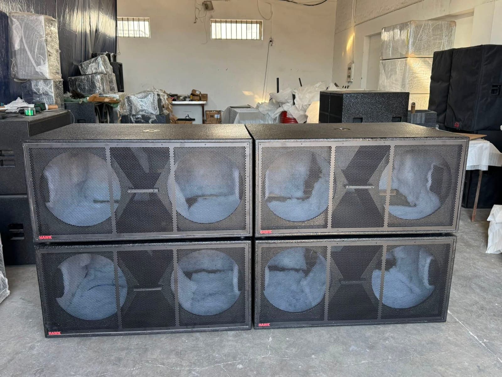 DUAL 18INCH FRONT LOADER